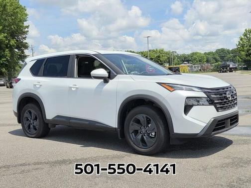 Everest White P 2026 Nissan Rogue SV