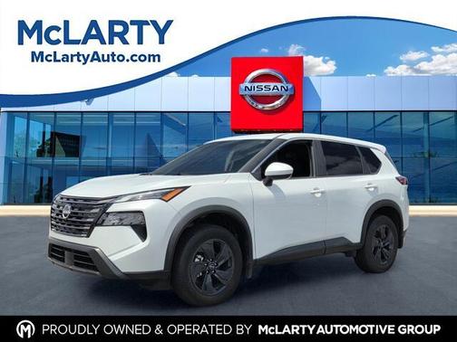 Everest White P 2026 Nissan Rogue SV