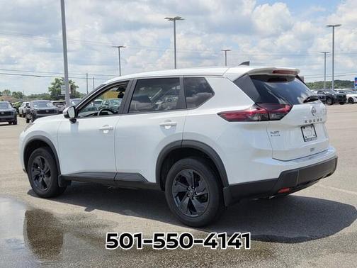 Everest White P 2026 Nissan Rogue SV