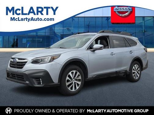 Ice Silver Metallic 2022 Subaru Outback Premium