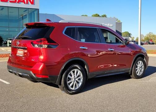 2018 Nissan Rogue SV