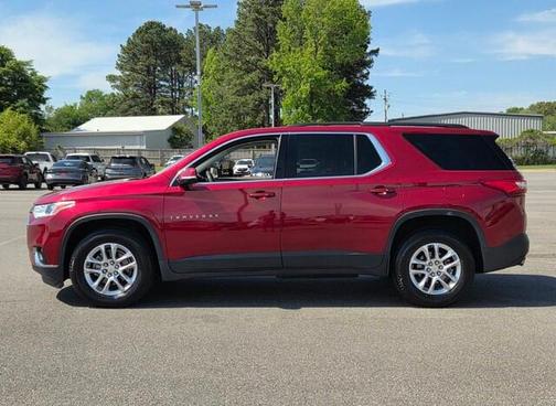 Red 2019 Chevrolet Traverse LT Leather
