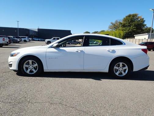 2024 Chevrolet Malibu 1FL