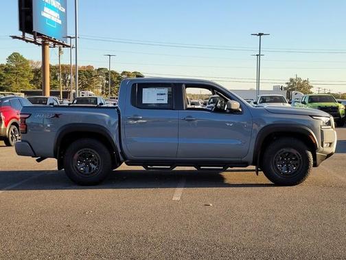 2026 Nissan Frontier PRO-X