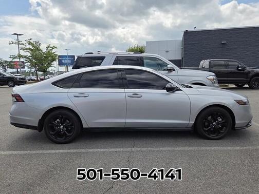 Solar Silver Metallic 2025 Honda Accord SE