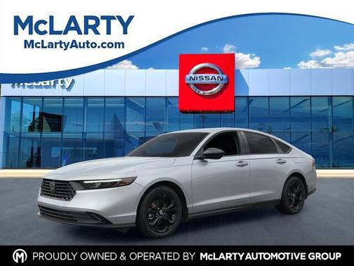 Solar Silver Metallic 2025 Honda Accord SE
