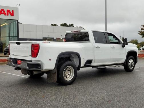 2025 Chevrolet Silverado 3500 LT