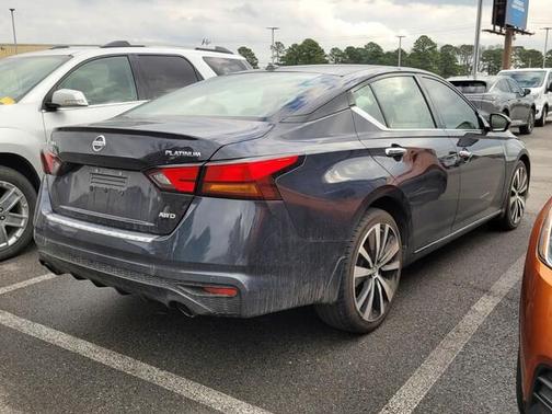 2021 Nissan Altima 2.5 Platinum