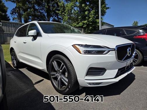 Crystal White 2021 Volvo XC60 T5 Momentum