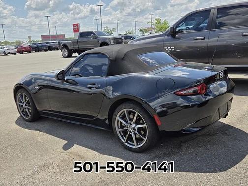 Jet Black 2016 Mazda MX-5 Miata Grand Touring