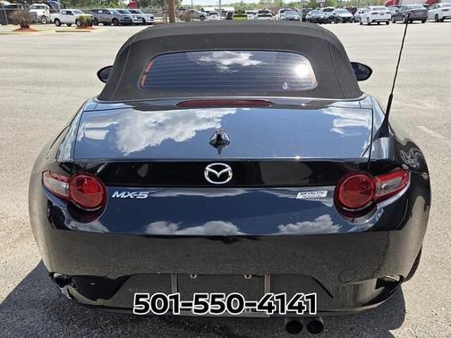 Jet Black 2016 Mazda MX-5 Miata Grand Touring