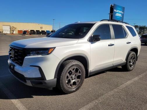 2023 Honda Pilot TrailSport