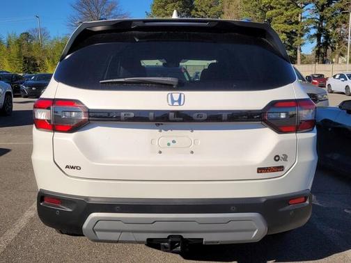 2023 Honda Pilot TrailSport