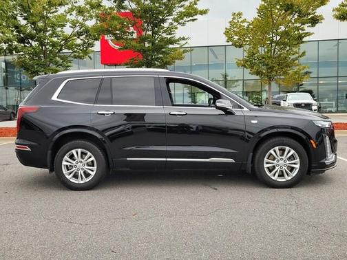 2023 Cadillac XT6 Luxury AWD