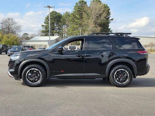 Black 2026 Nissan Pathfinder Rock Creek