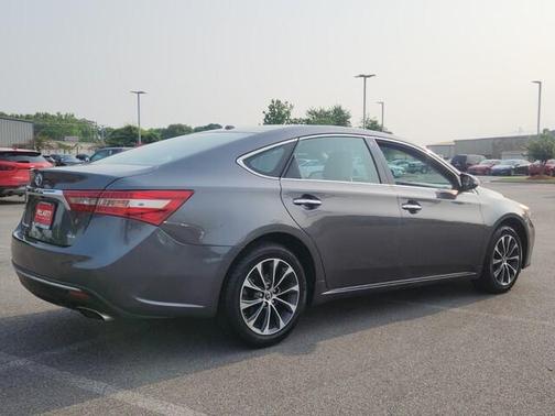 2016 Toyota Avalon XLE Premium
