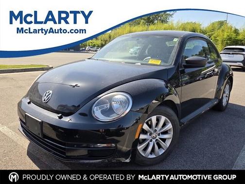 Black Uni 2015 Volkswagen Beetle 1.8T