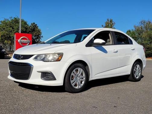 2017 Chevrolet Sonic LS