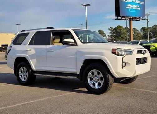 2019 Toyota 4Runner SR5 4WD