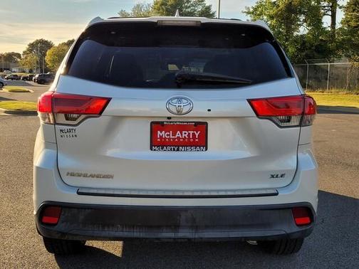 2018 Toyota Highlander SE