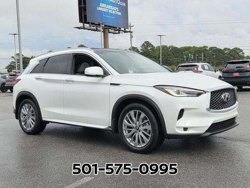 Radiant White 2025 INFINITI QX50 Luxe