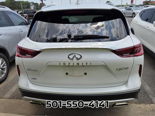 Radiant White 2025 INFINITI QX50 Luxe