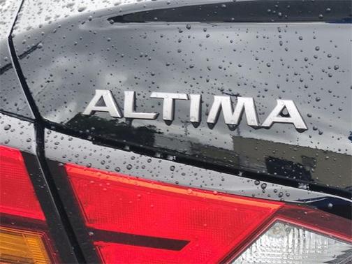2025 Nissan Altima S