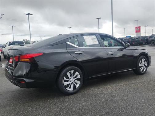 2025 Nissan Altima S