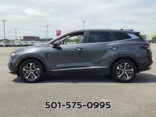 Gray 2024 Kia Sportage EX