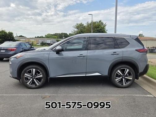 Boulder Gray Pearl 2023 Nissan Rogue Platinum