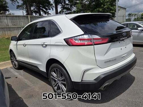 White Metallic 2022 Ford Edge Titanium