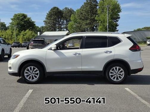 White 2020 Nissan Rogue SV