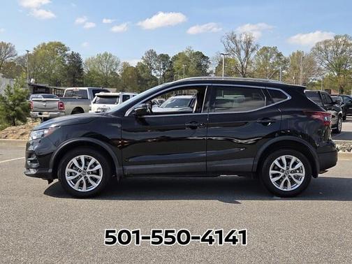 2021 Nissan Rogue Sport SV