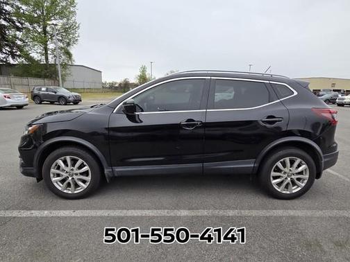 2021 Nissan Rogue Sport SV