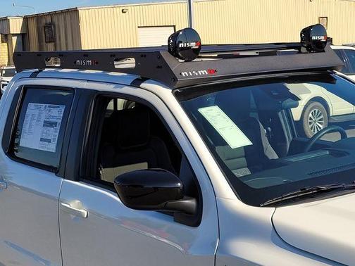 Glacier White 2026 Nissan Frontier SV