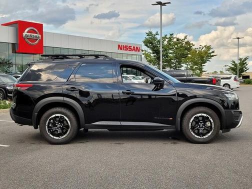 2024 Nissan Pathfinder Rock Creek