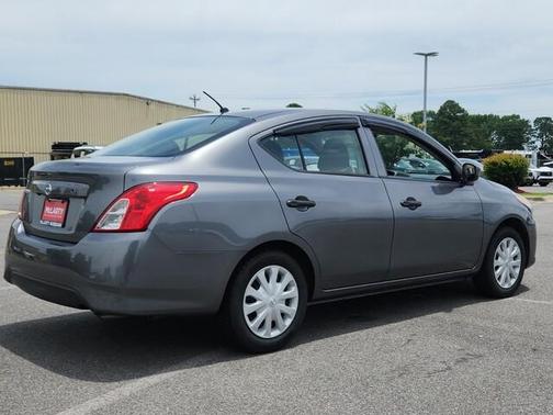 2019 Nissan Versa S