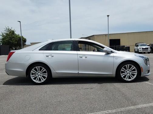 2018 Cadillac XTS Luxury
