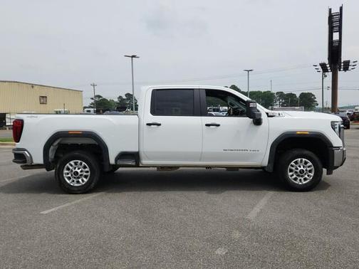 2024 GMC Sierra 2500 Pro