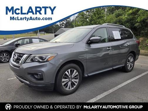 Gun Metallic 2020 Nissan Pathfinder SL