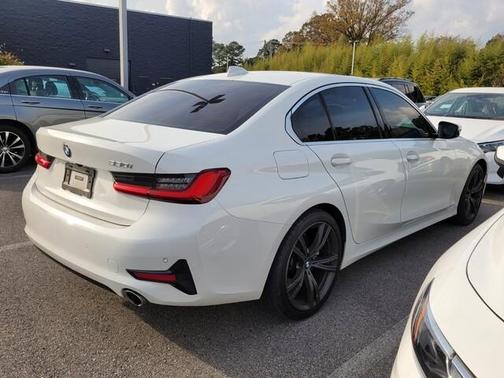 2020 BMW 330 i