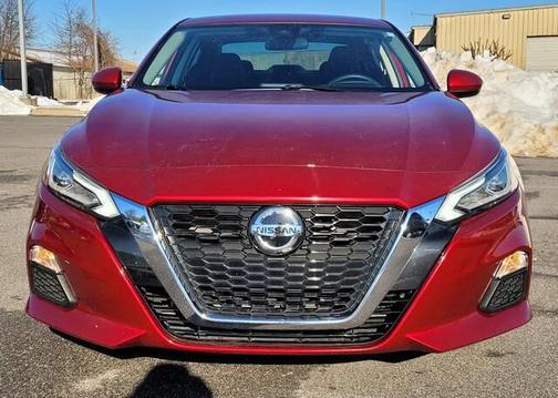 2022 Nissan Altima 2.5 SV