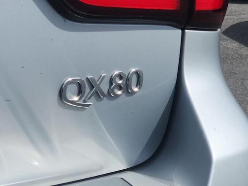 2020 INFINITI QX80 Luxe