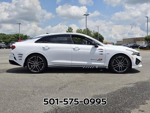 White Pearl 2024 Kia K5 GT