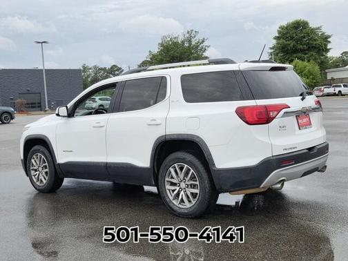 Summit White 2018 GMC Acadia SLE-2
