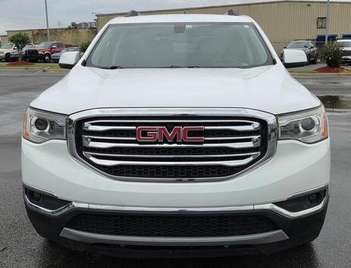 Summit White 2018 GMC Acadia SLE-2