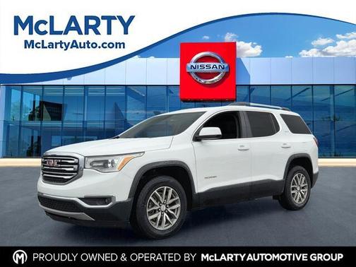 Summit White 2018 GMC Acadia SLE-2