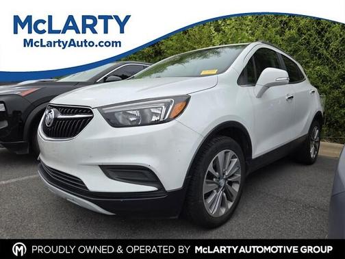 Summit White 2018 Buick Encore Preferred