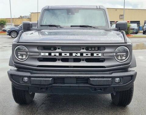 Gray Metallic 2024 Ford Bronco Big Bend