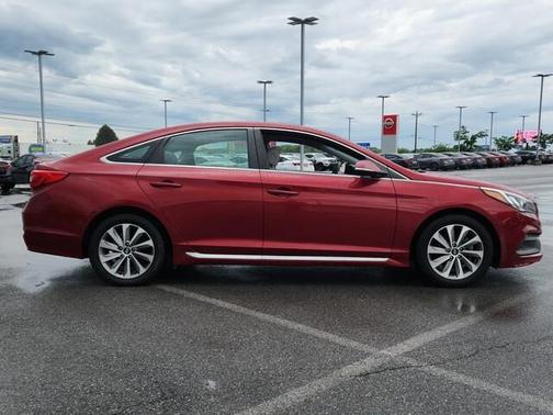 2015 Hyundai SONATA Sport
